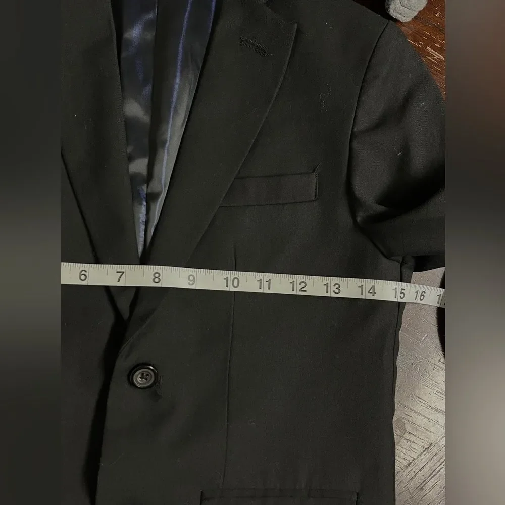 IZOD Boys Black Blazer Jacket Taylor Suit  Size 12